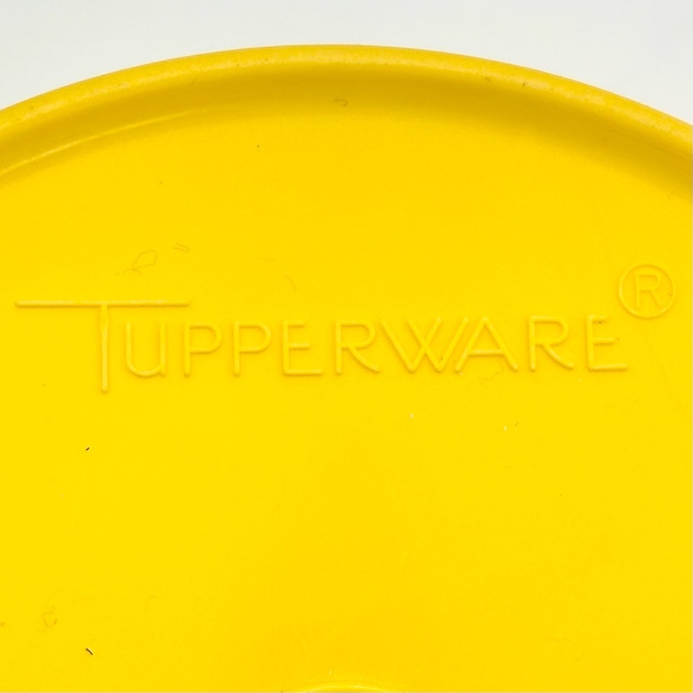 Vintage Tupperware Servalier Orange and Yellow Storage Containers - Picture 7 of 12